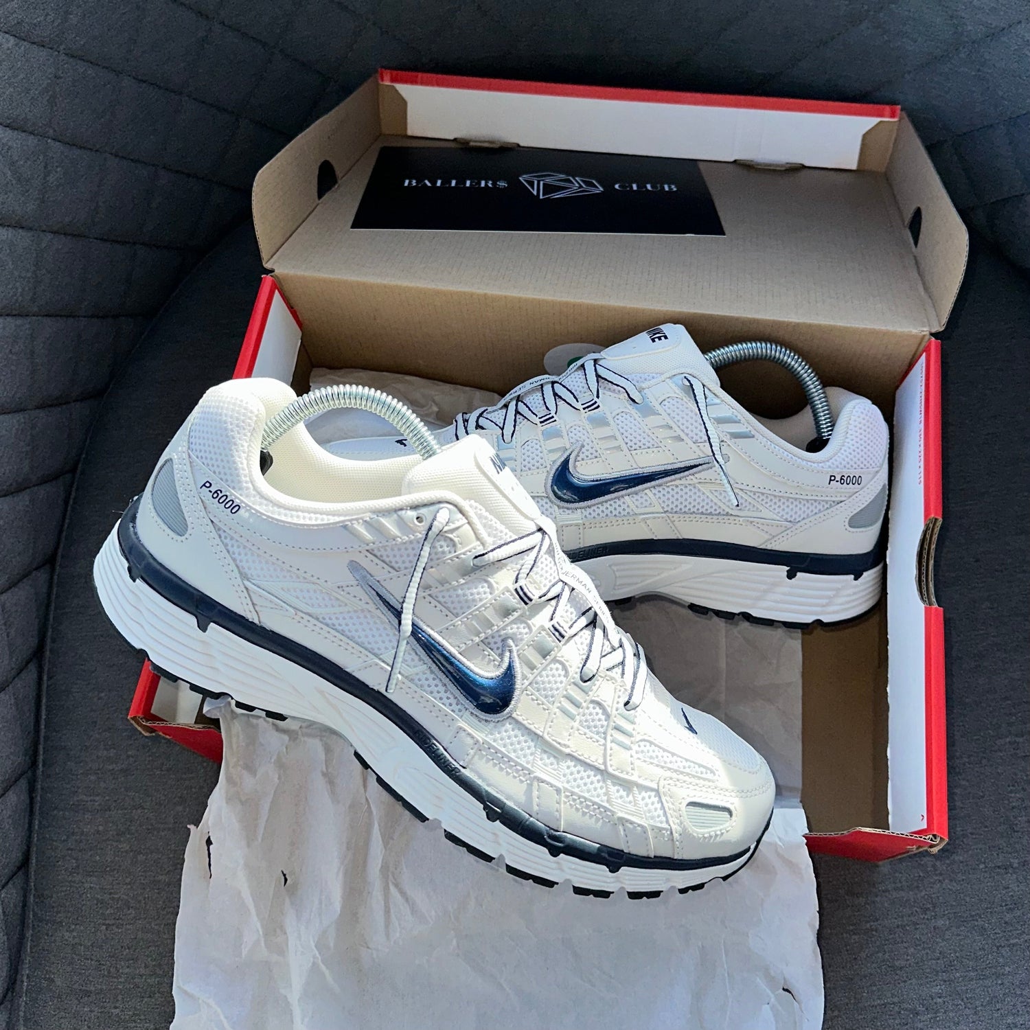 P-6000 Obsidian white